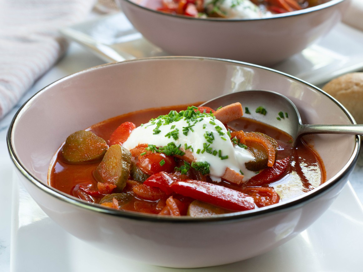 Soljanka mit Fleischwurst