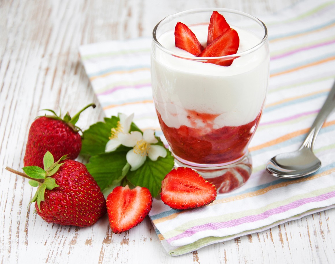 Erdbeer-Joghurt-Creme