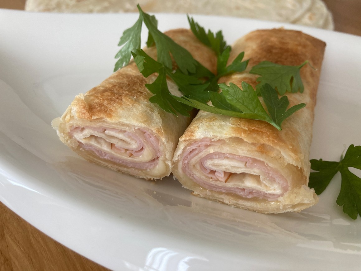 Schinken-Käse-Wrap aus der Heißluftfritteuse