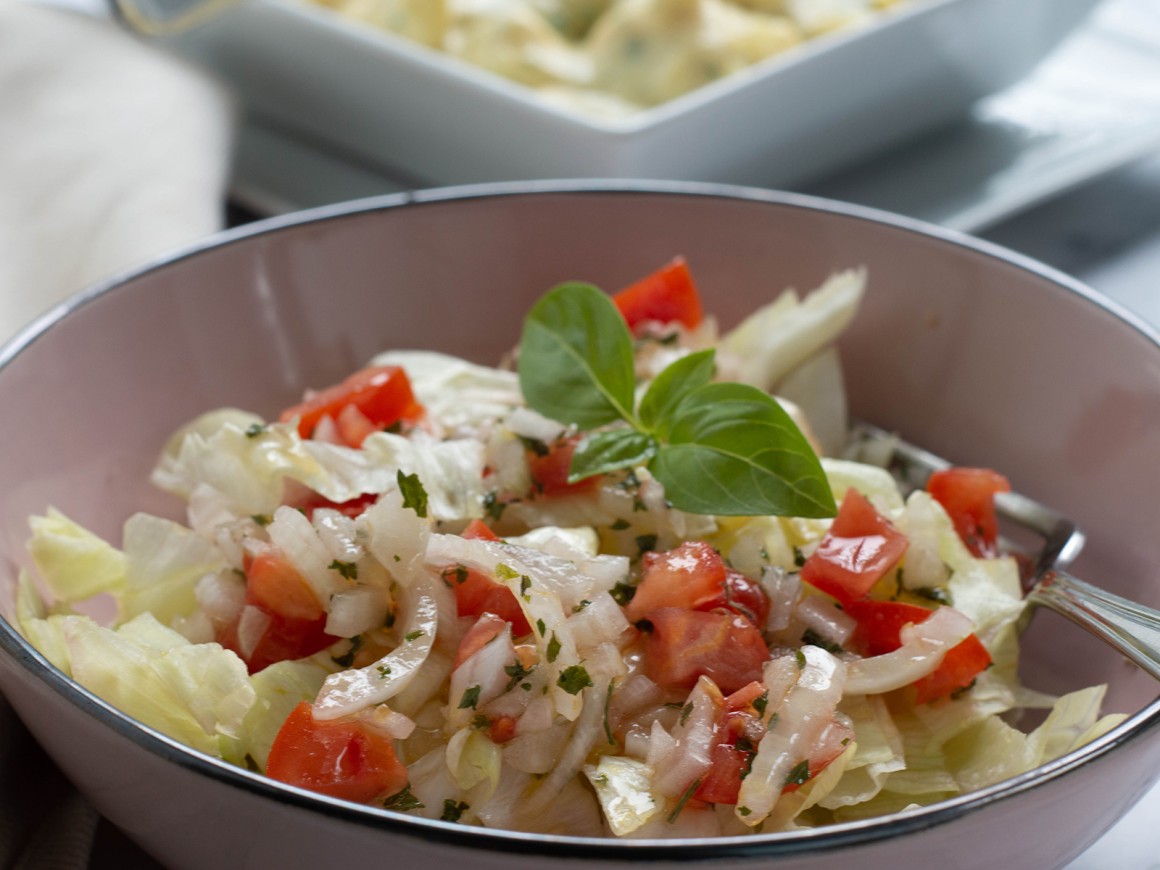Basilikum-Tomaten-Vinaigrette