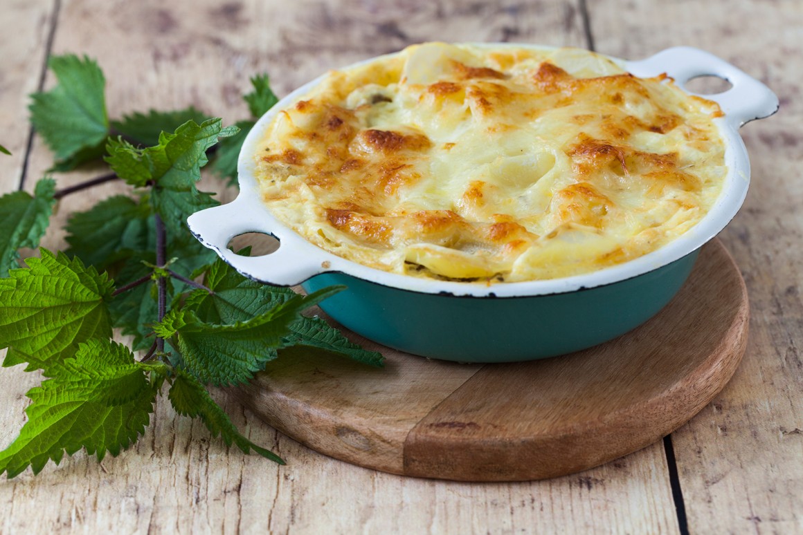 Brennnesselauflauf mit Hackfleisch