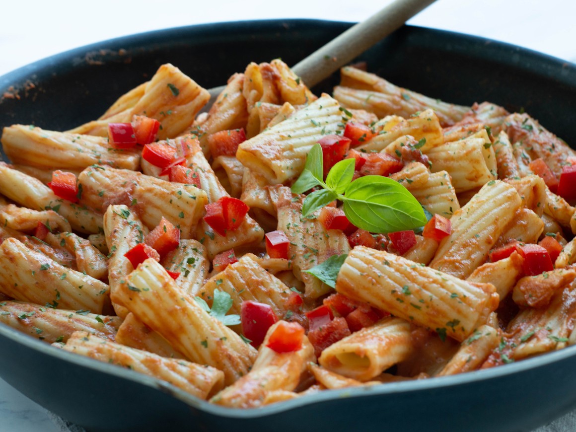 Paprika-Mozzarellasoße