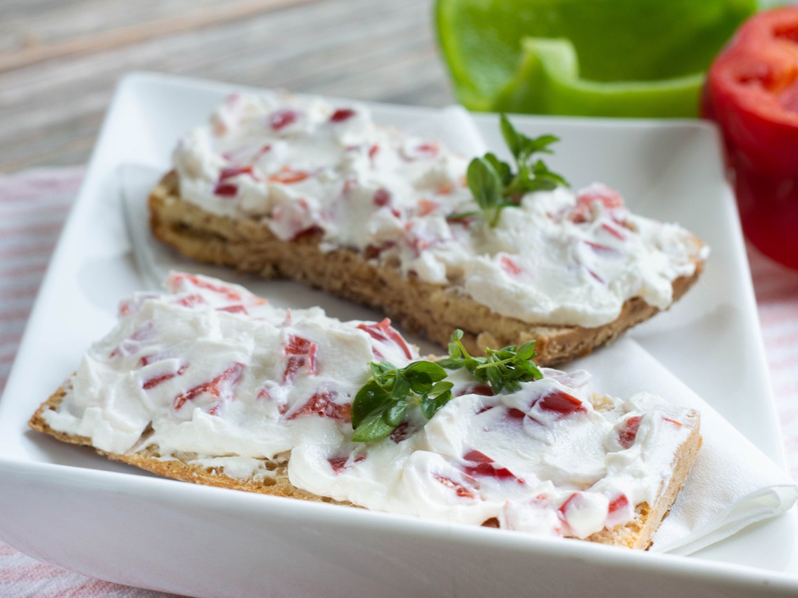 Feta-Paprika-Aufstrich - Rezept