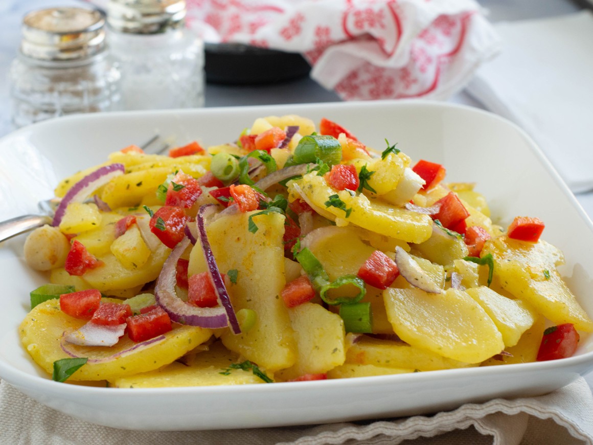 Gesunder Ayurvedischer Kartoffelsalat