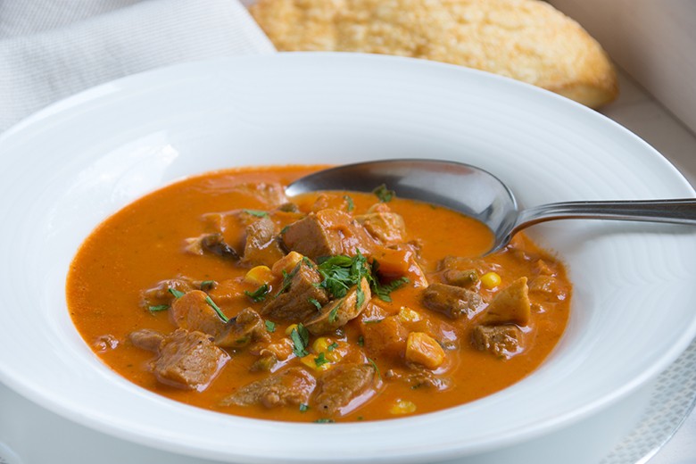Gulaschsuppe mit Putenfleisch