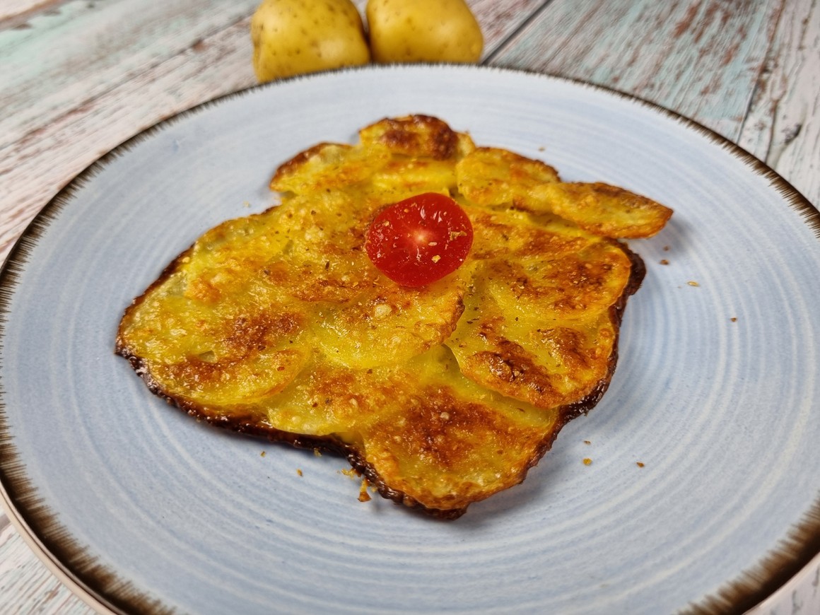 Überbackene Kartoffelscheiben
