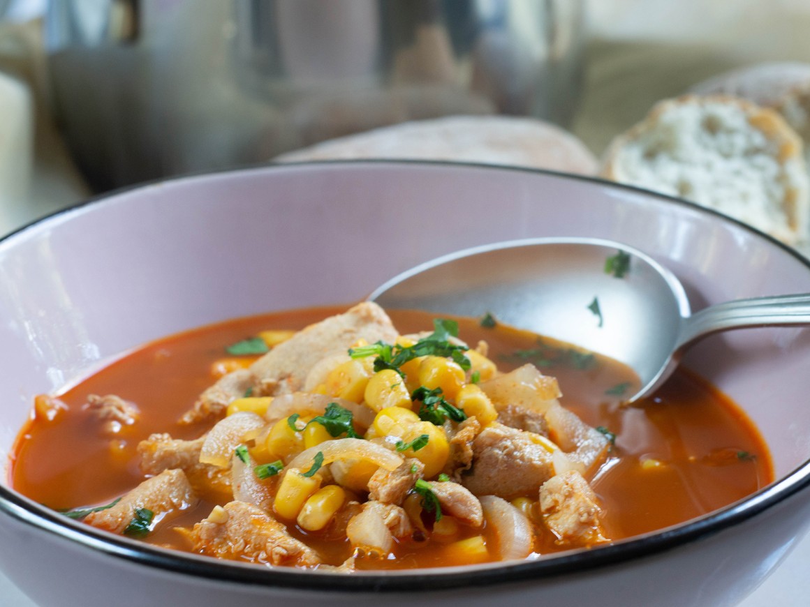 Hühner-Maissuppe