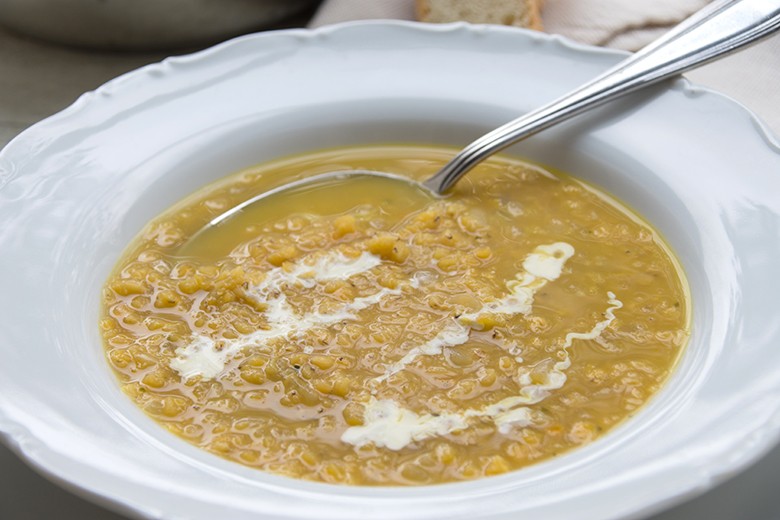 Gelbe Linsensuppe
