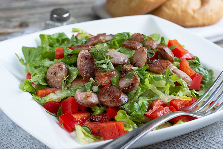 Kohlsalat mit Bratwurst