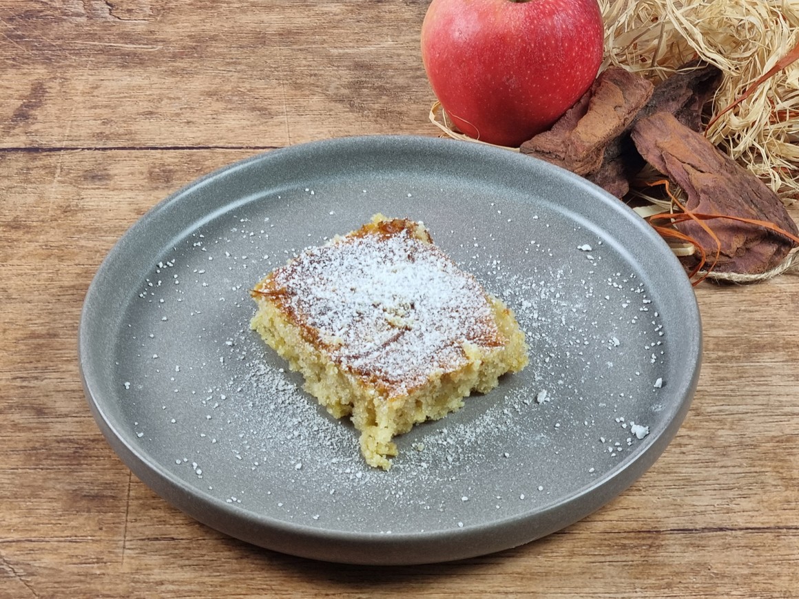 Apfelkuchen in der Pfanne gebacken