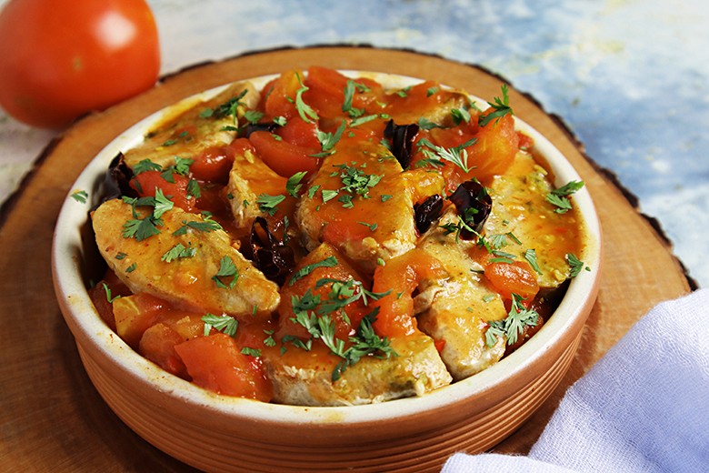 Thunfisch in Tomatensauce
