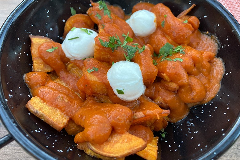 Süßkartoffeln mit Tomatensauce
