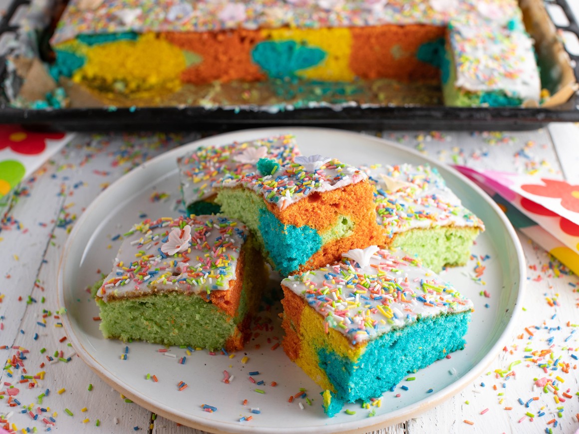Bunter Blechkuchen