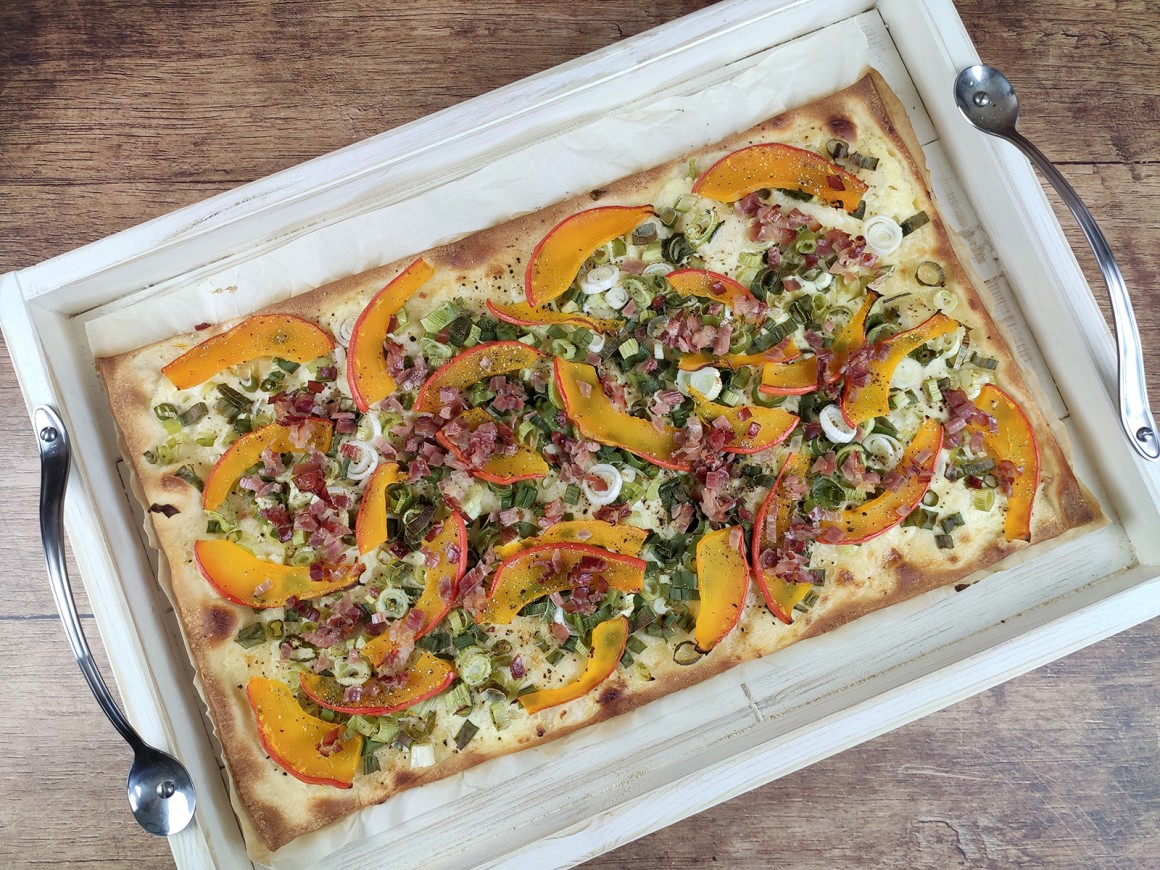Kürbis-Flammkuchen