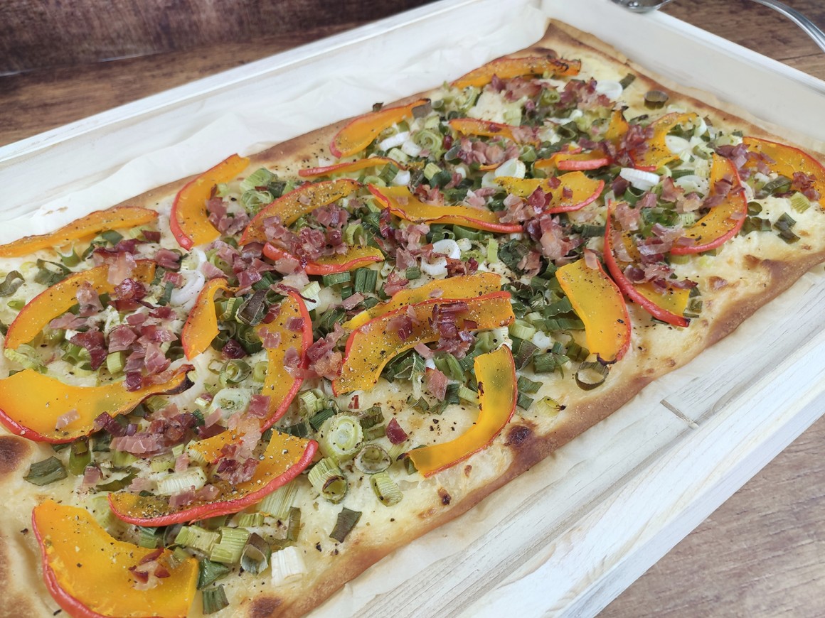 Kürbis-Flammkuchen