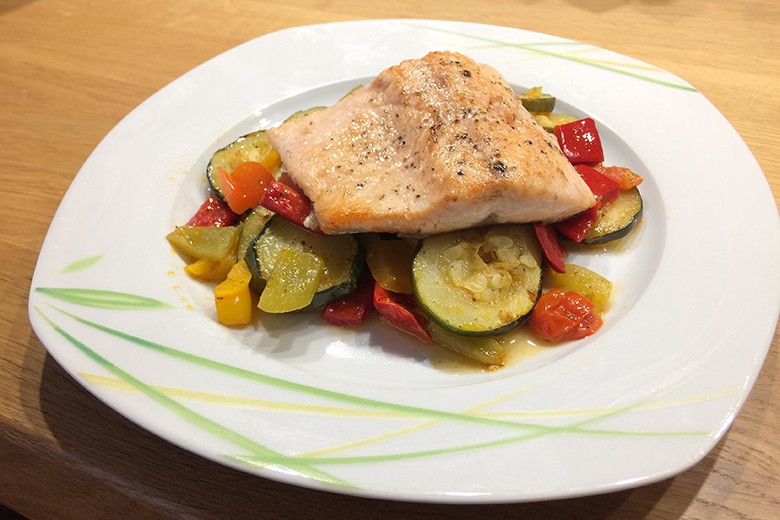 Ofengemüse mit Lachs