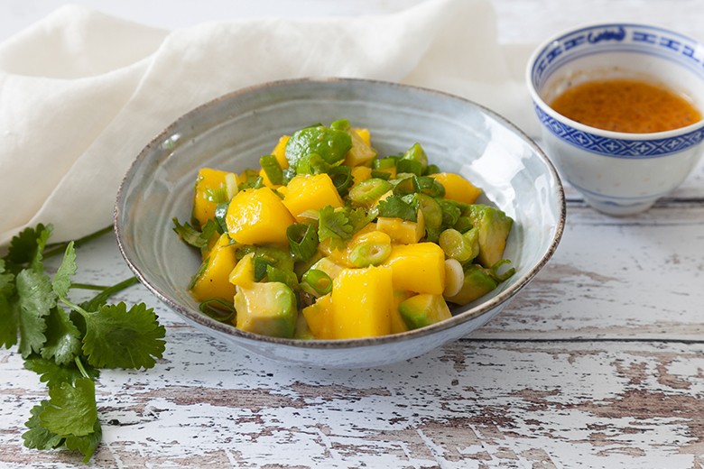 Scharfer Thai Mango Salat