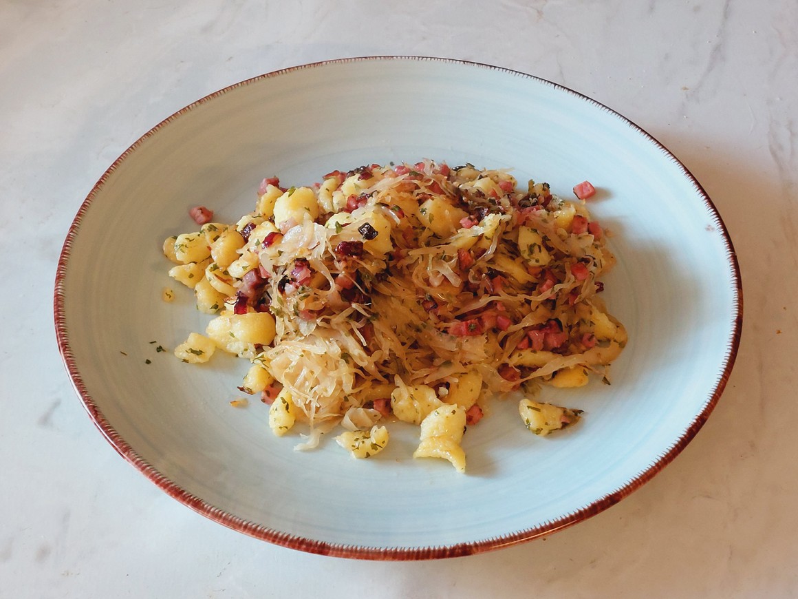 Krautspätzle mit Speck