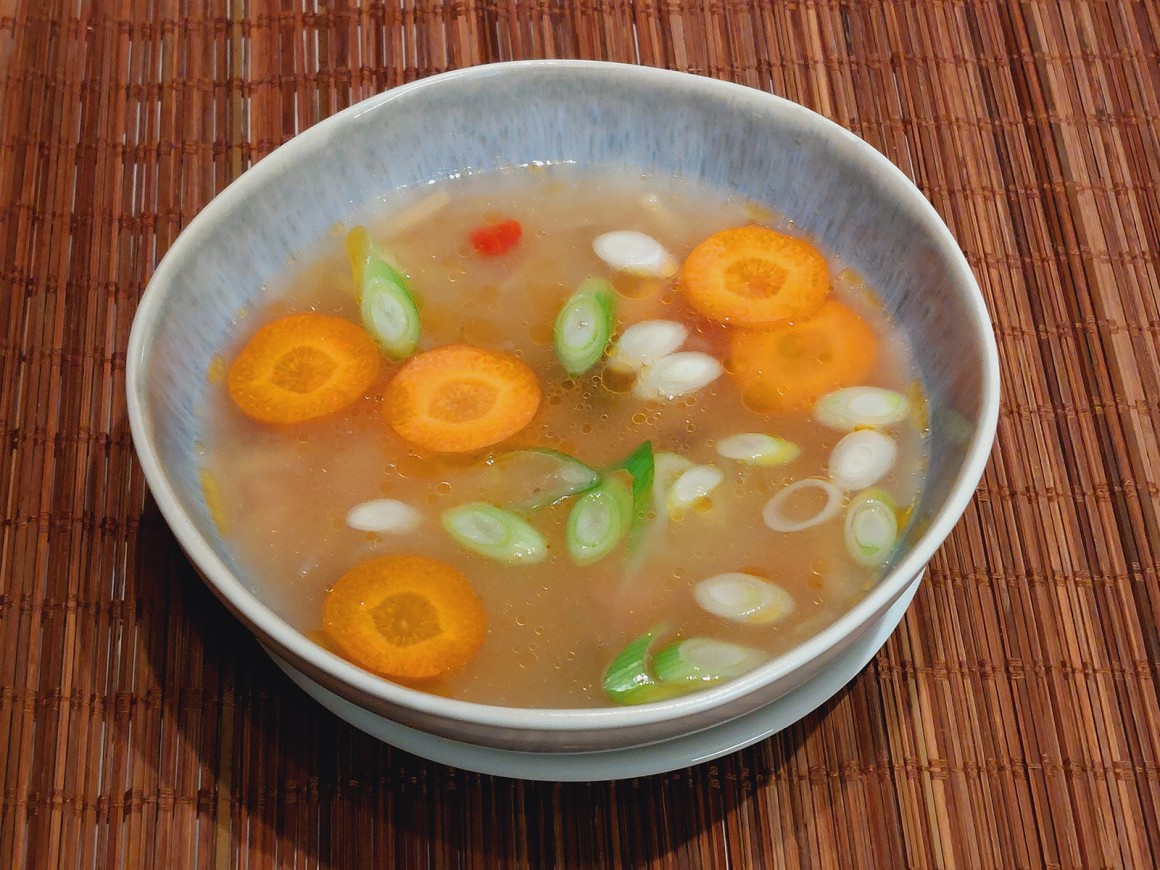 Thailändische Hühnersuppe