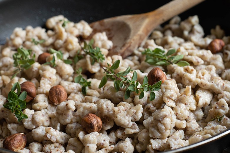 Haselnussspätzle