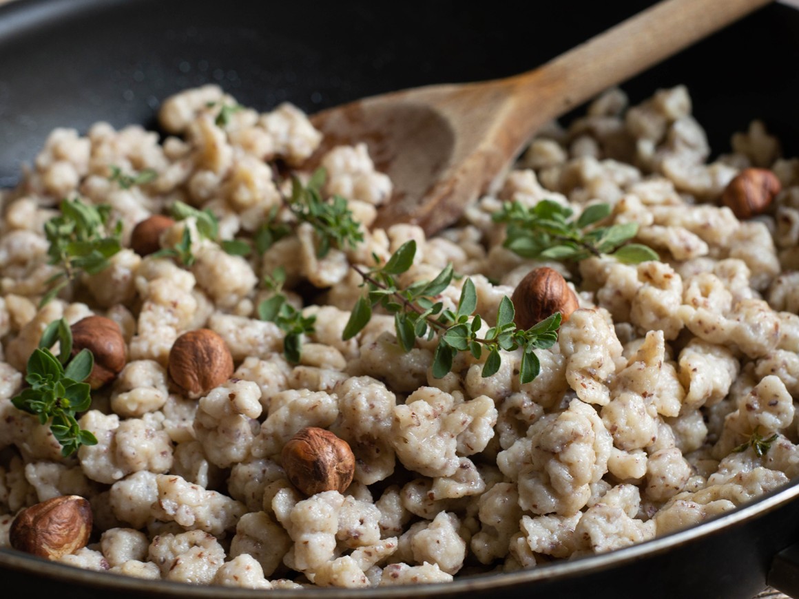 Haselnussspätzle