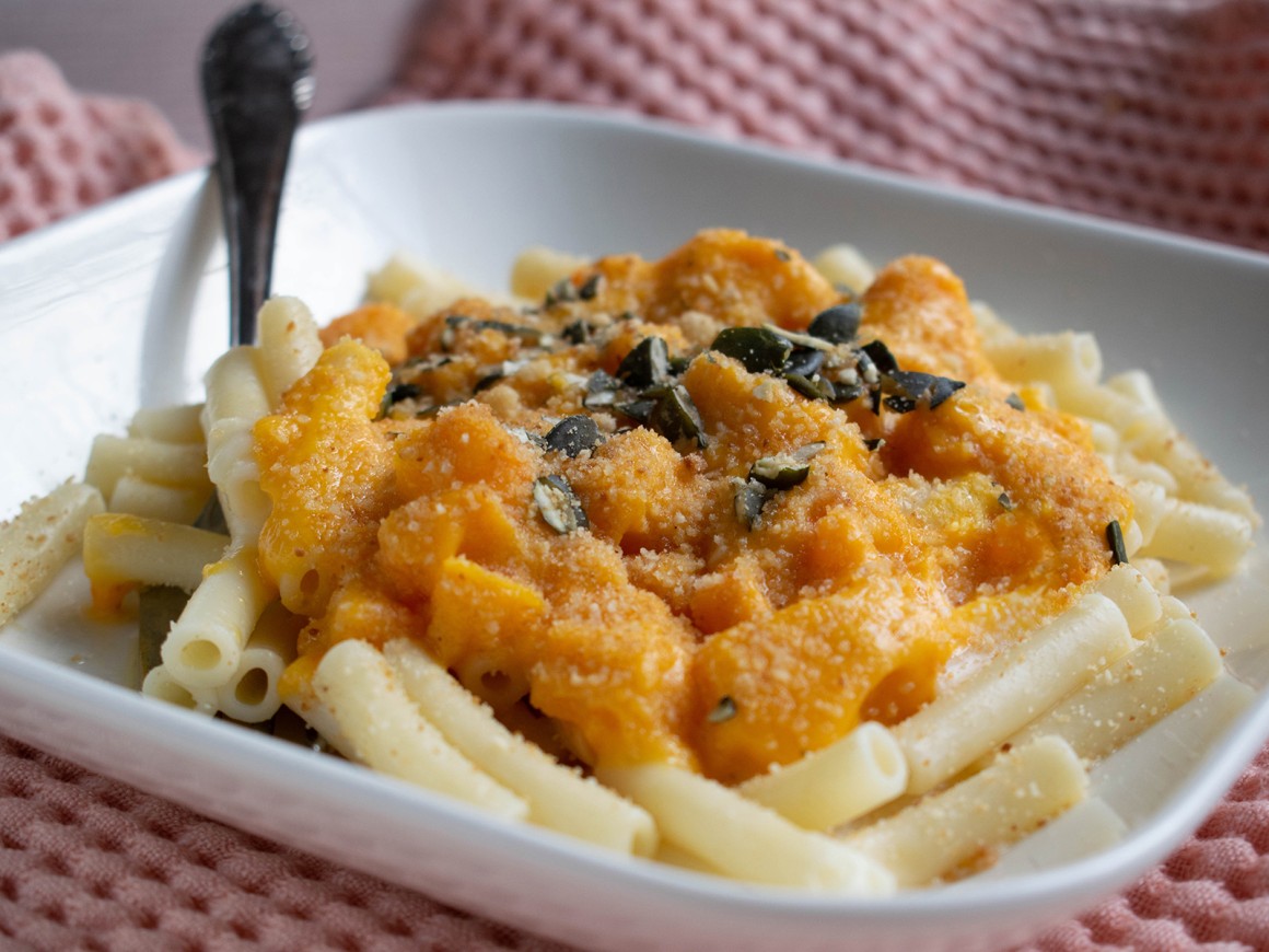 Nudeln mit Kürbissauce