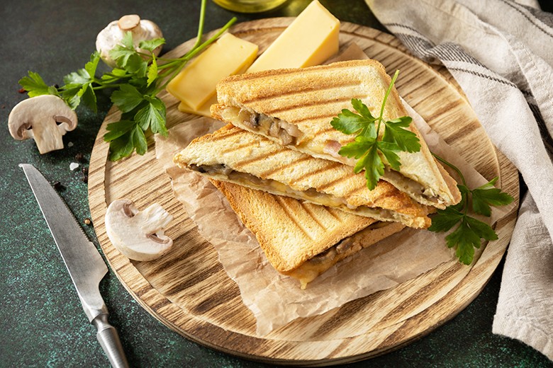 Schlemmertoast mit Champignons