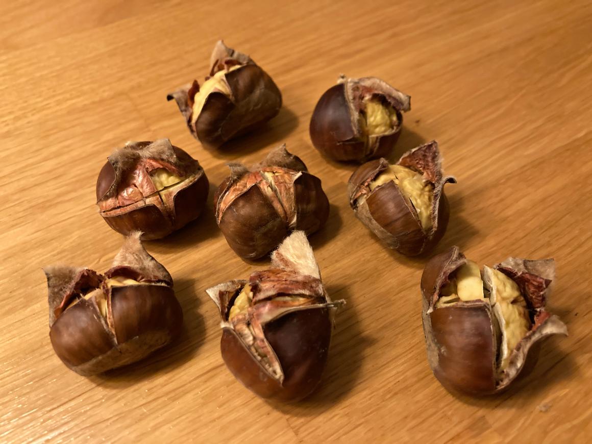 Kastanien aus der Heißluftfritteuse