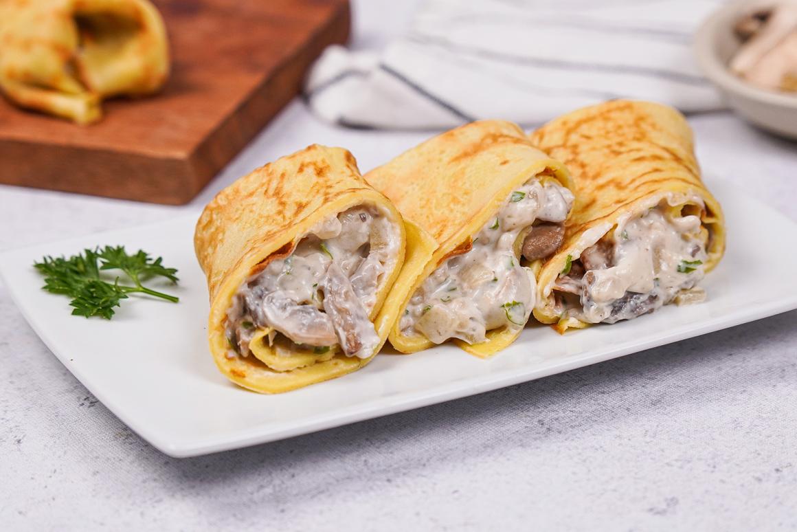Pfannkuchen mit Pilzsauce