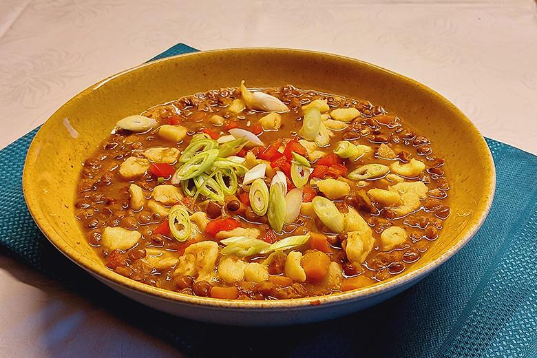 Linseneintopf mit Spätzle