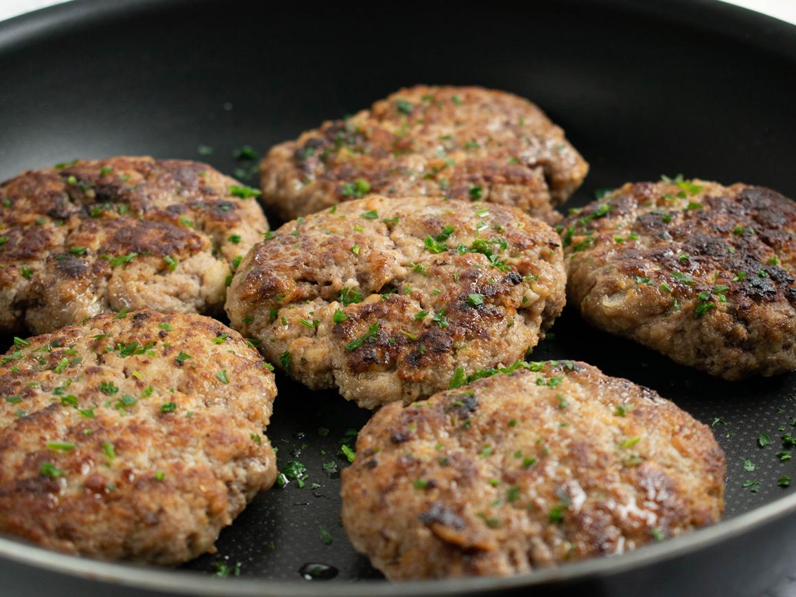 Geflügel-Kräuter-Frikadellen - Rezept