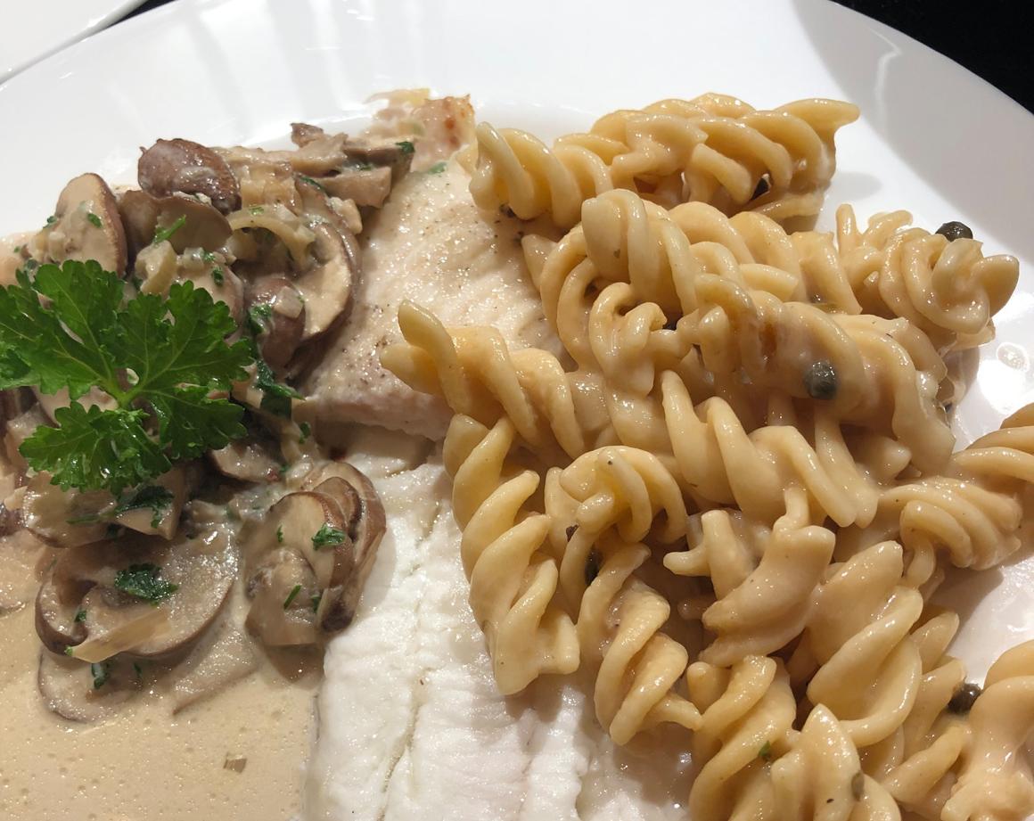 Schollenfilets mit Champignons