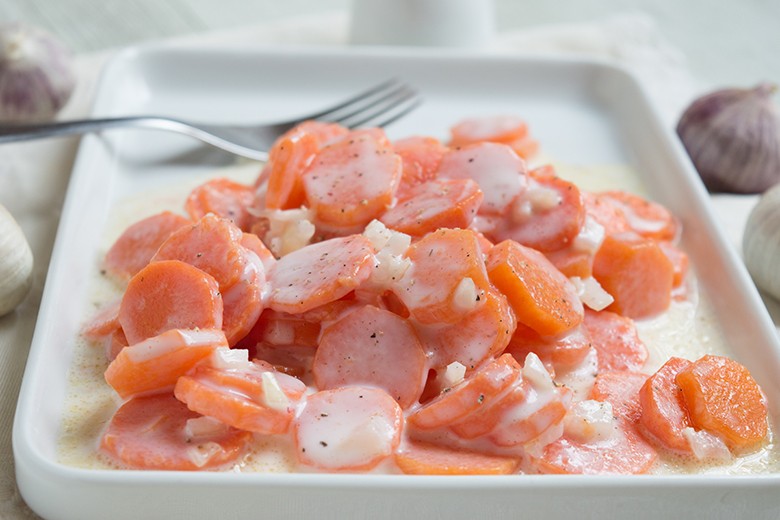 Karottensalat mit Knoblauch