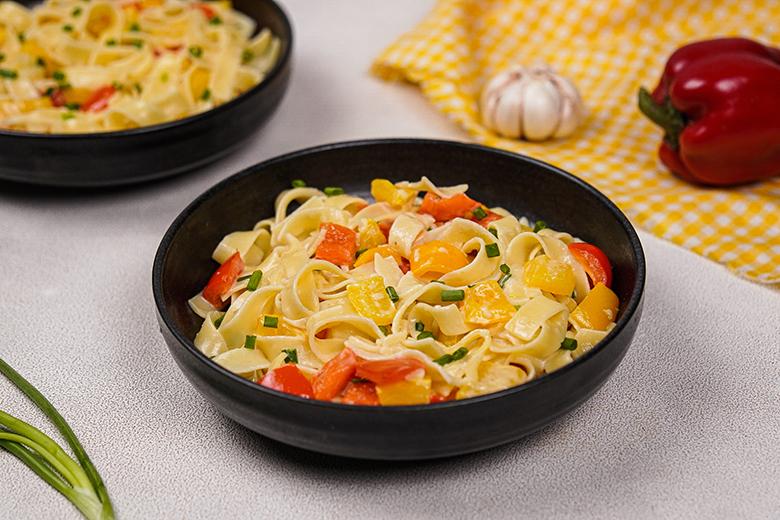 Nudeln mit Käsesoße - Rezept