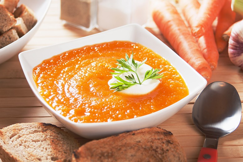 Möhrensuppe mit Kokos