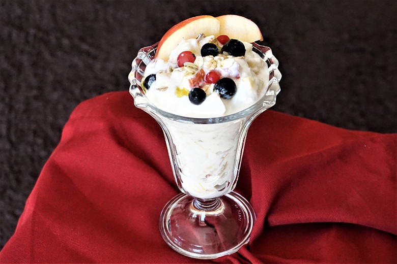 Veganer Frühstücks-Joghurt
