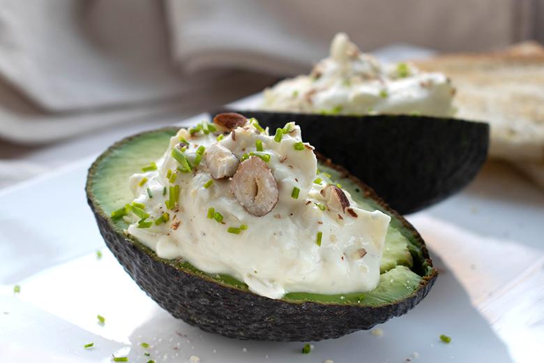 Avocadohäppchen mit Nusskäse