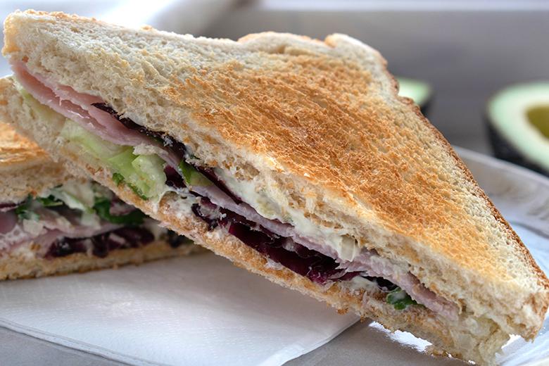 Sandwich mit Kochschinken