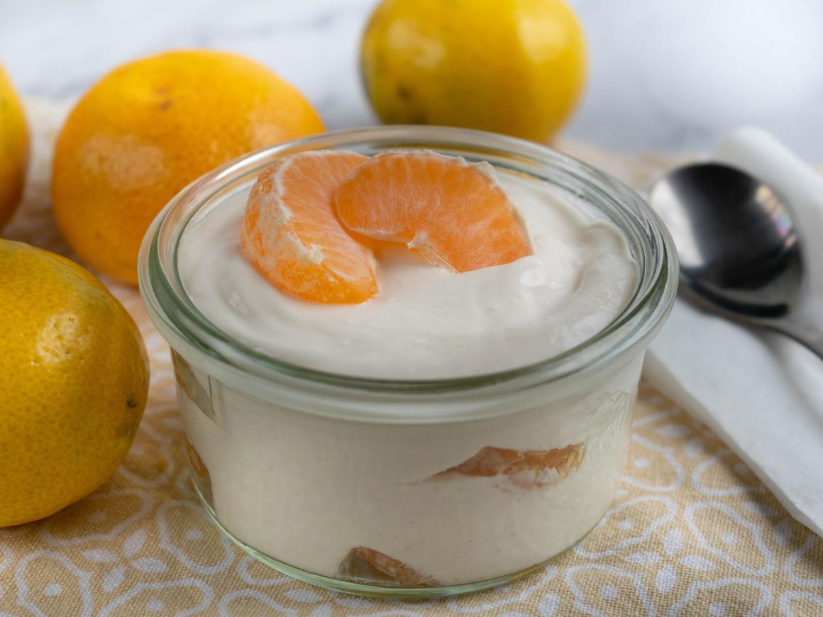 Mandarinen-Schichtdessert