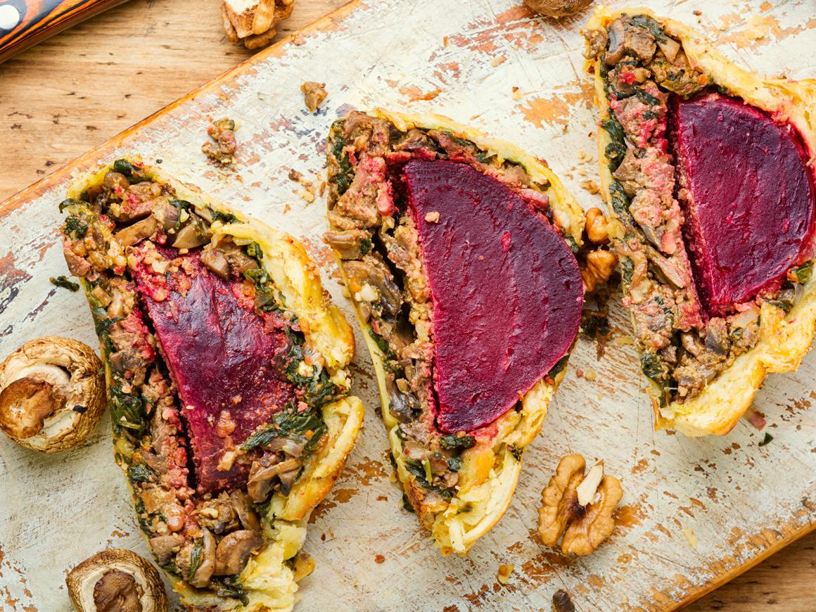 Beet Wellington vegan
