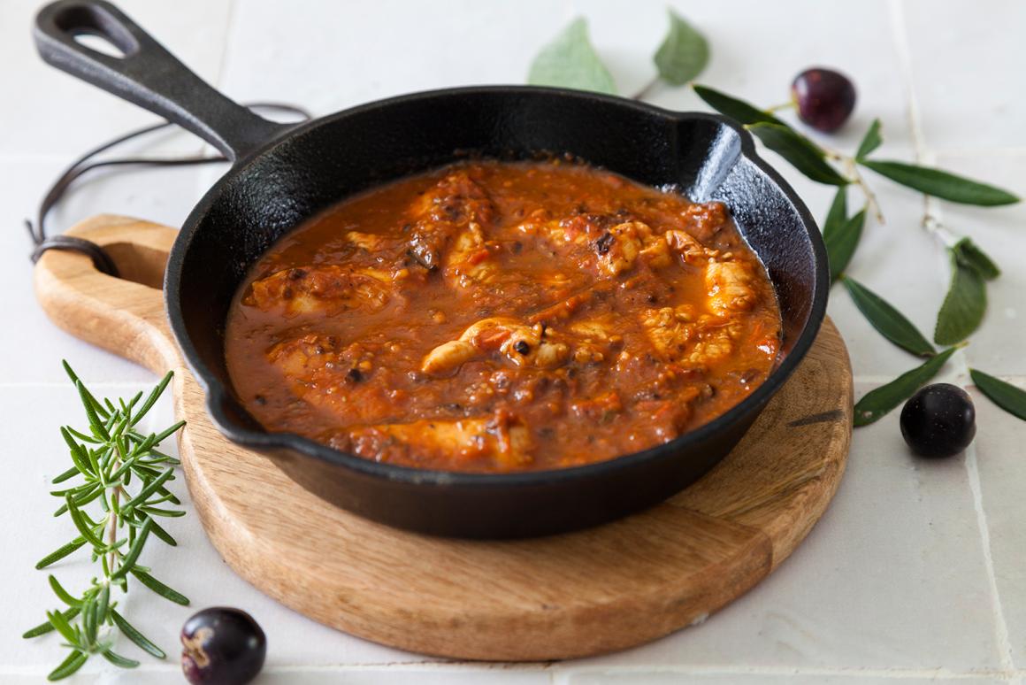 Hühnchenscheiben in Olivensauce
