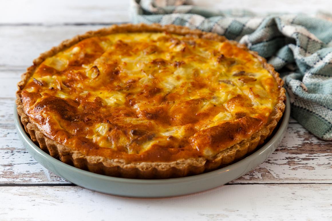 Lauchkuchen mit Speck und Käse - Rezept