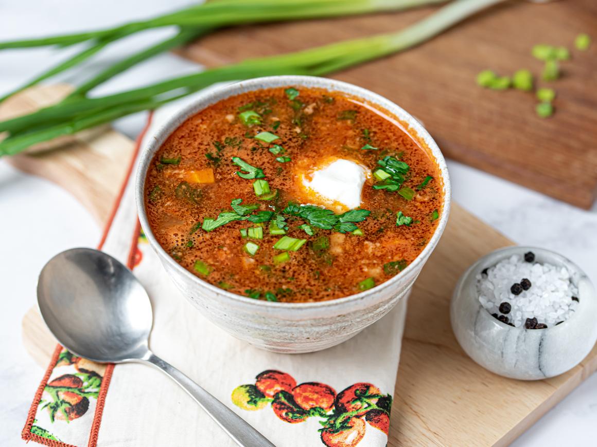 Einfache Hackfleischsuppe