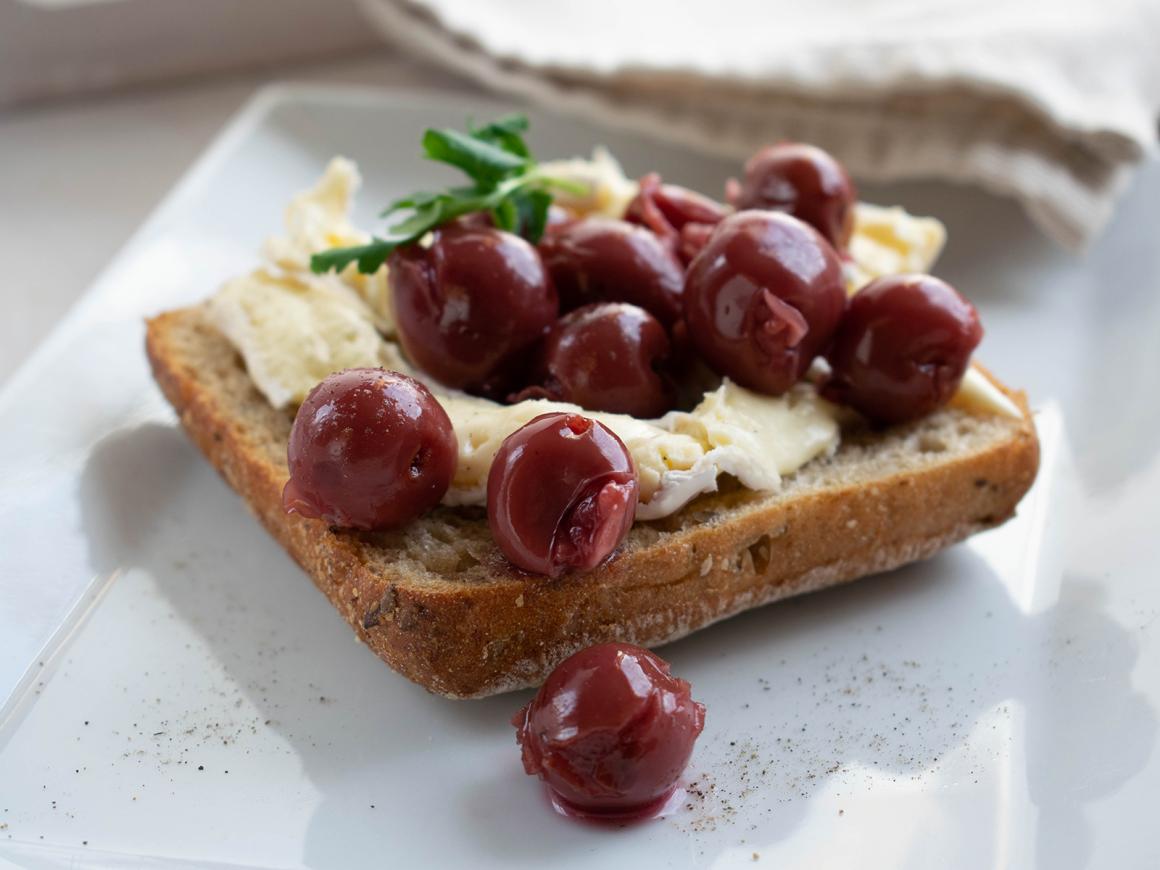 Kirsch-Brie-Sandwich