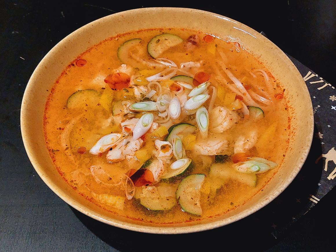 Thailändische Fischsuppe