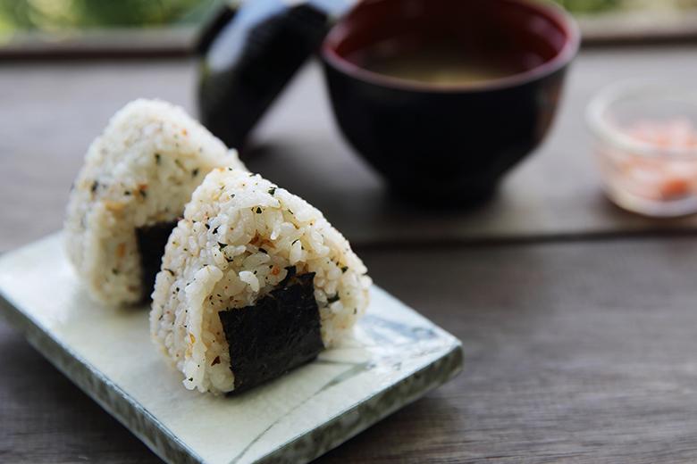 Japanische Onigiri
