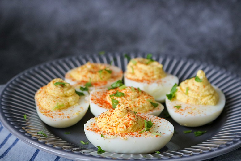 Eier mit Ziegenfrischkäse