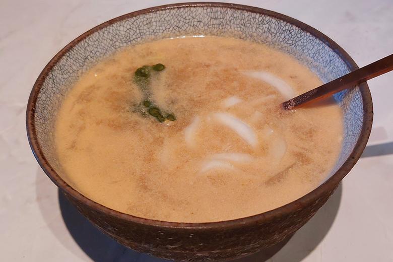 Thailändische Kohlsuppe