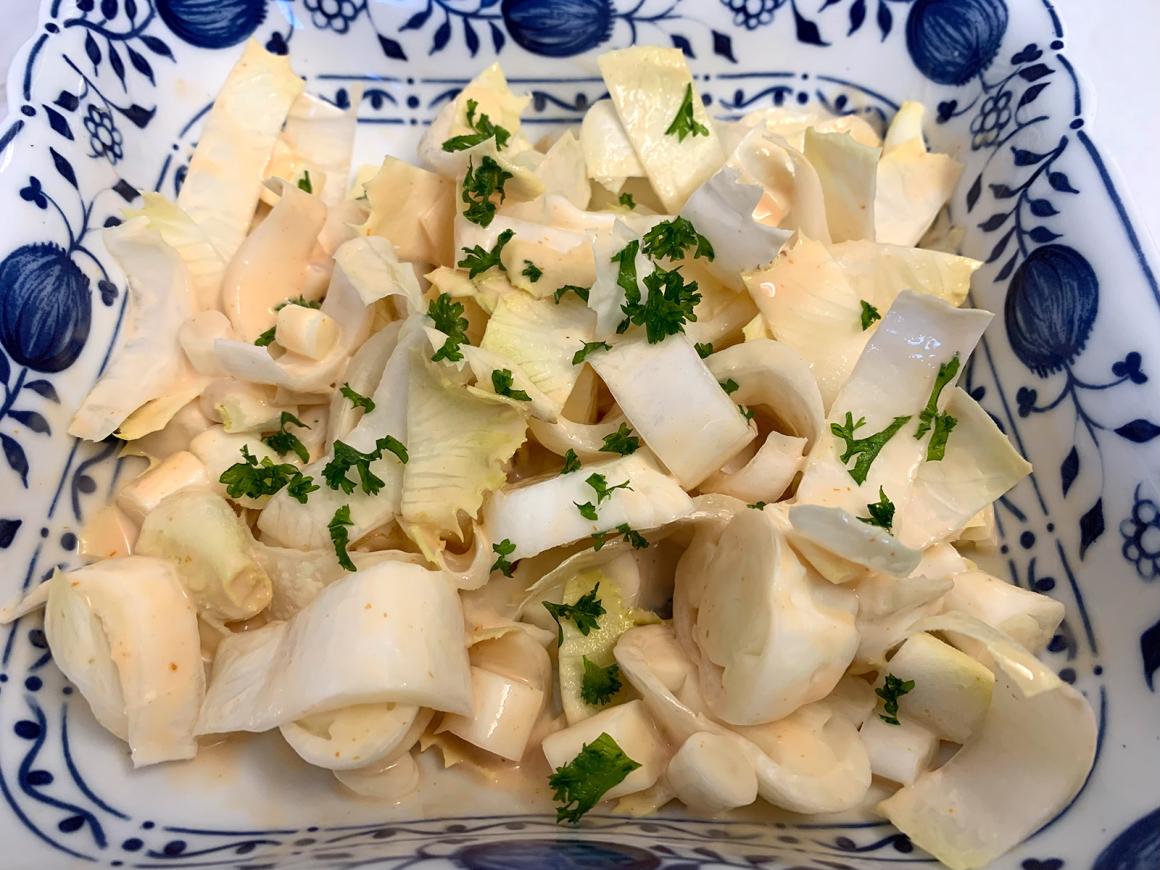 Schneller Chicorée-Salat