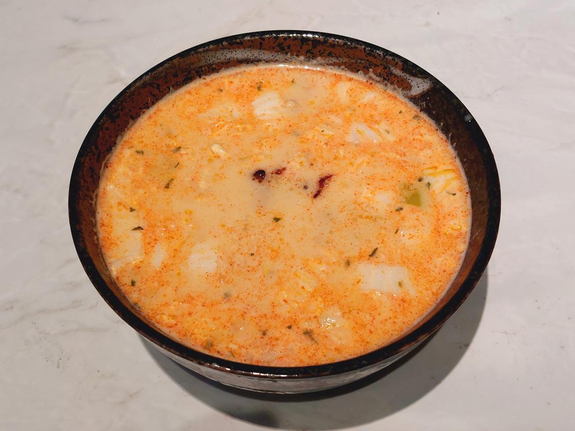 Kohlrabi-Suppe mit Kokos
